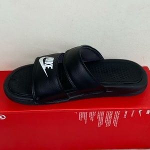 Women's Nike Benassi Duo Slide Sandals